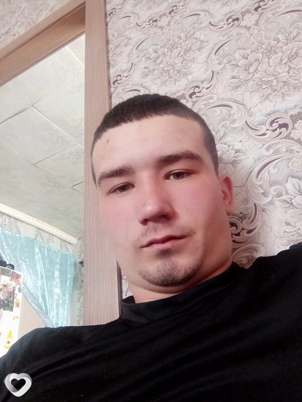 Егор, 21, Назарове — анкета №2053015