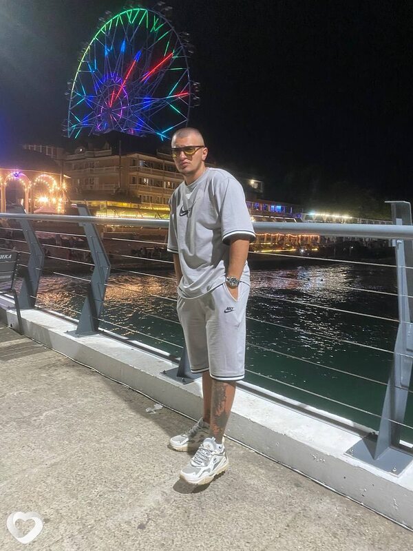 Влад, 25, Ростове-на-Дону — анкета №2053075