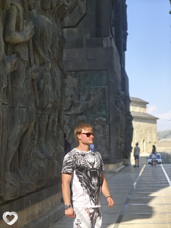 Михаил, 31, Саратове — анкета №2053647