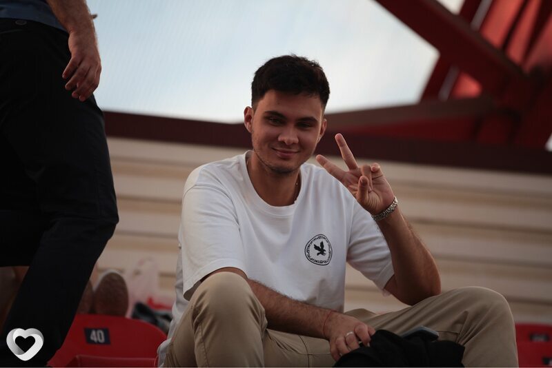 Иван, 24, Москве — анкета №2053369