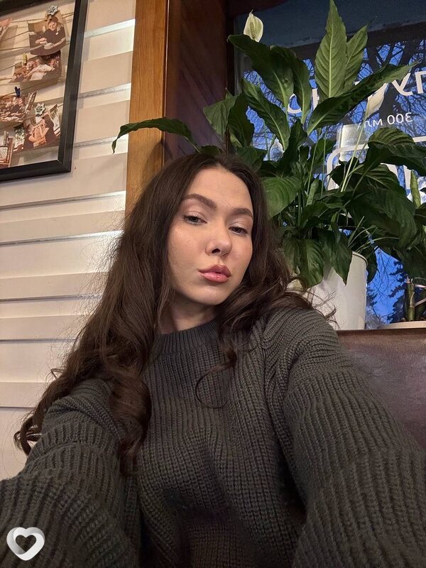 Милана, 23, Санкт-Петербурге — анкета №2053109