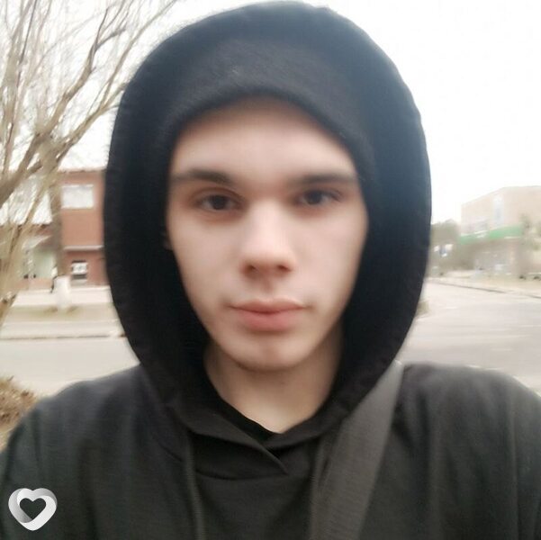 Святослав, 19, Калининграде — анкета №2054185