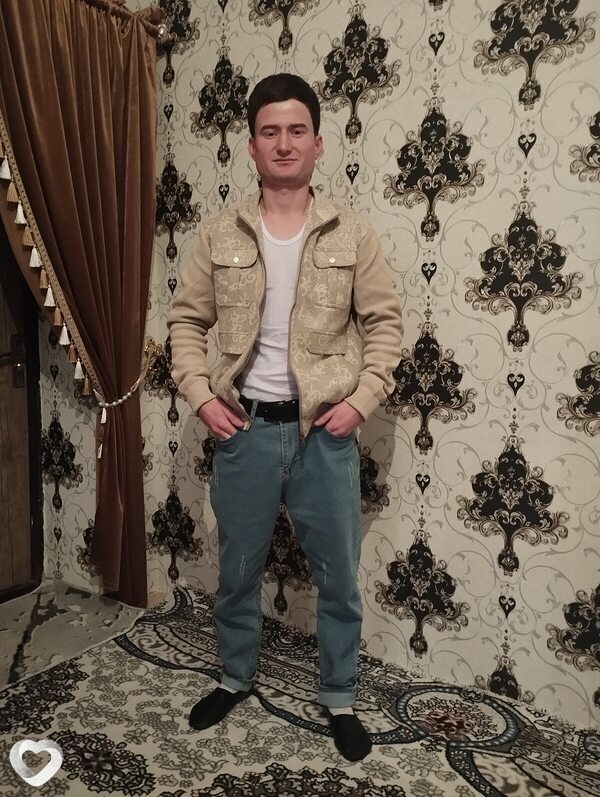Дима, 25, Москве — анкета №2053456