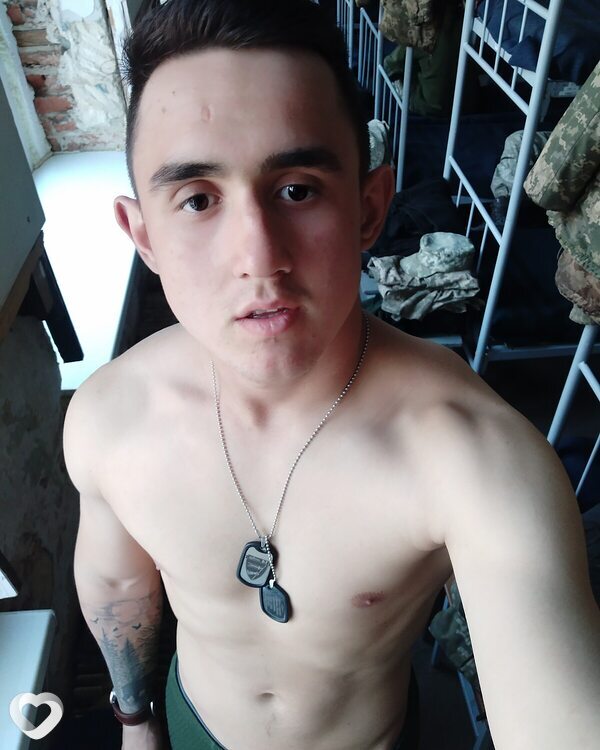 Дмитрий, 28, Павлограде — анкета №2053551