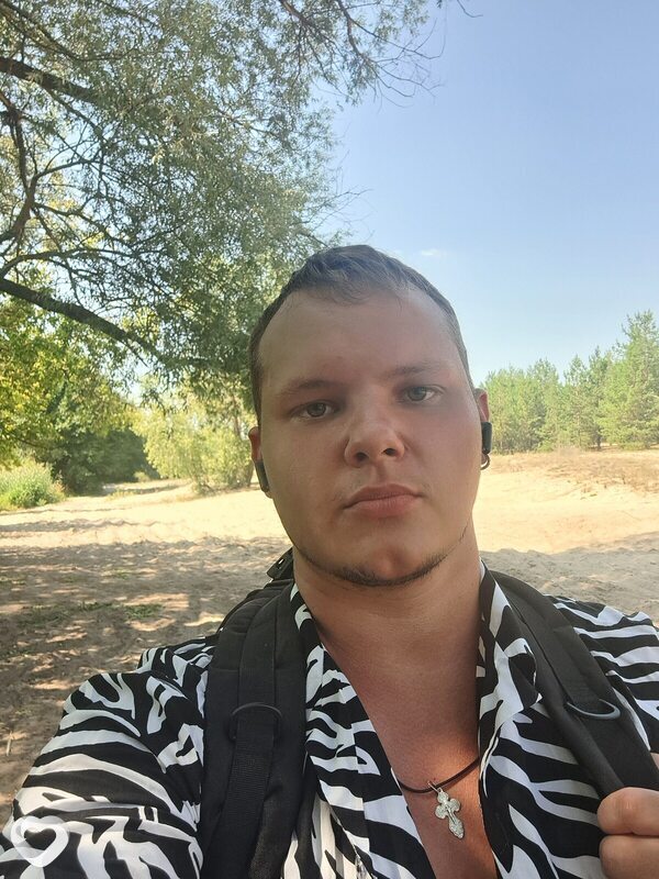 Валерий, 28, Москве — анкета №2053802
