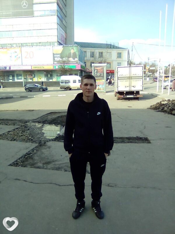 Александр, 32, Ханты-Мансийске — анкета №2054315