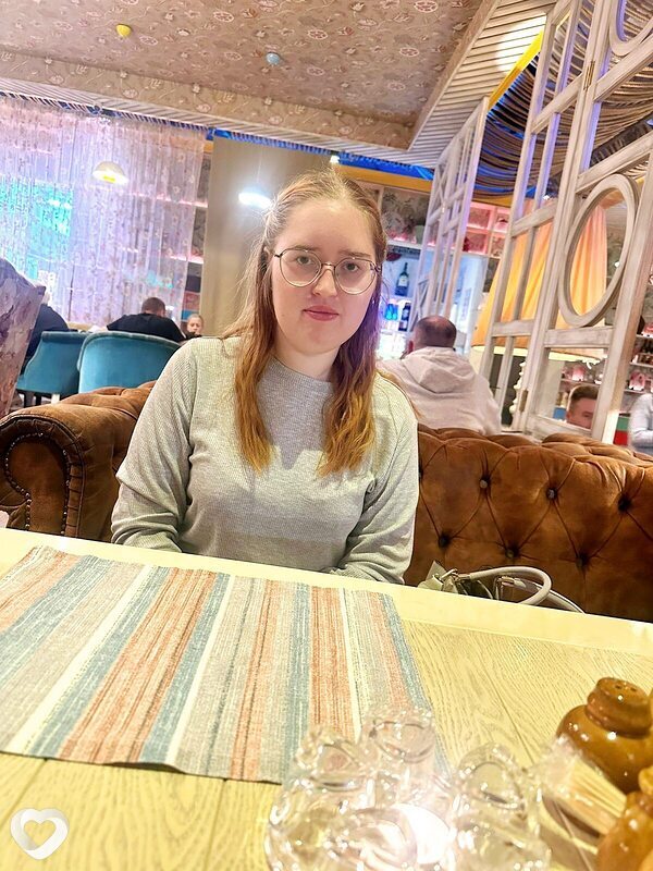Ева, 22, Екатеринбурге — анкета №2054644