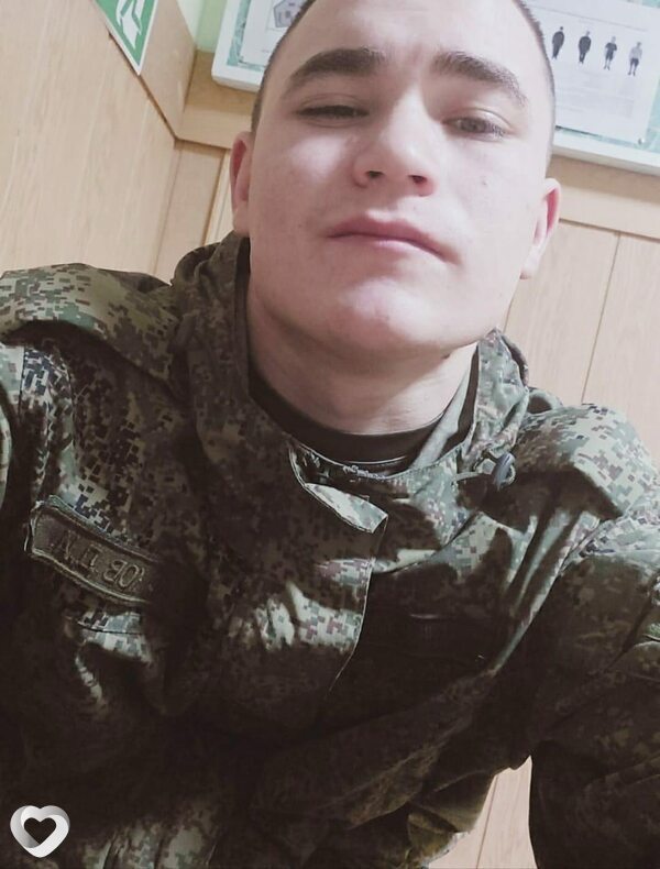 Денис, 25, Екатеринбурге — анкета №2055235