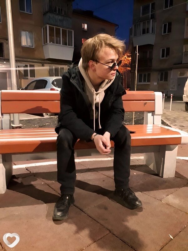 Владислав, 21, Екатеринбурге — анкета №2055389
