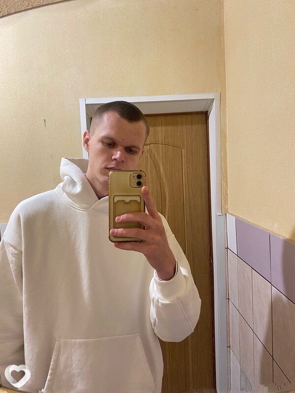 Кирилл, 20, Тюмени — анкета №2055352