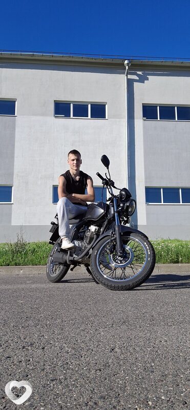 Кирилл, 20, Минске — анкета №2055296