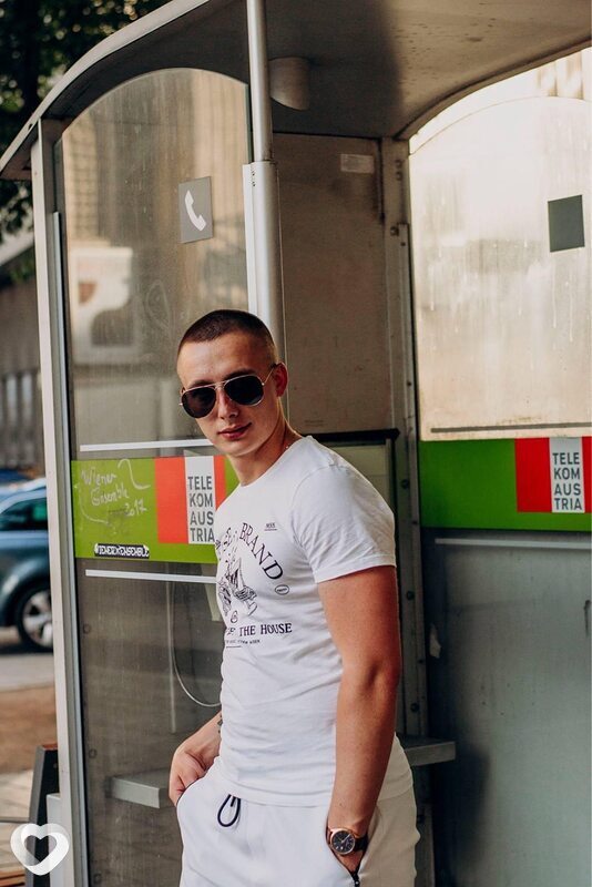 Евгений, 28, Пинске — анкета №2056013