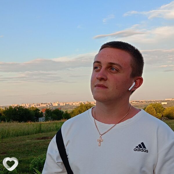 Глеб, 20, Воронеже — анкета №2056336