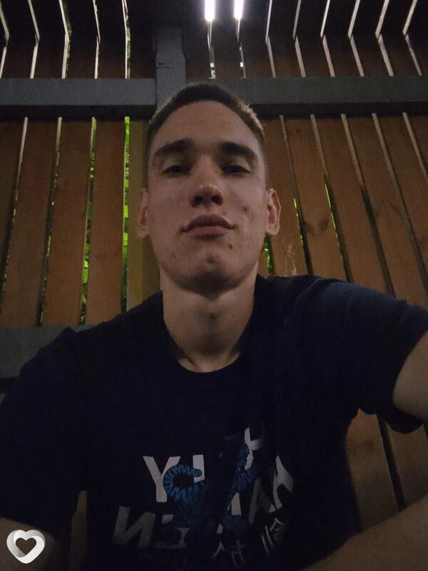 Кирилл, 26, Москве — анкета №2056596
