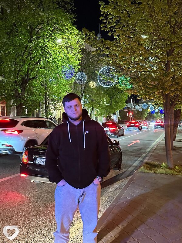 Артем, 23, Волжском — анкета №2057203