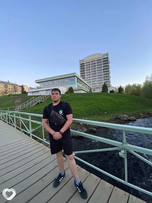 Александр, 24, Кингисеппе — анкета №2056872