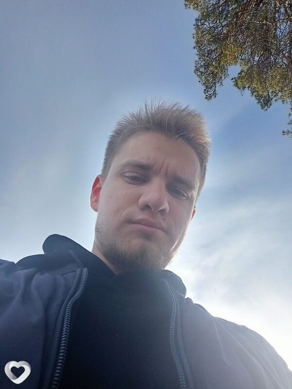 Николай, 27, Ангарске — анкета №2056903