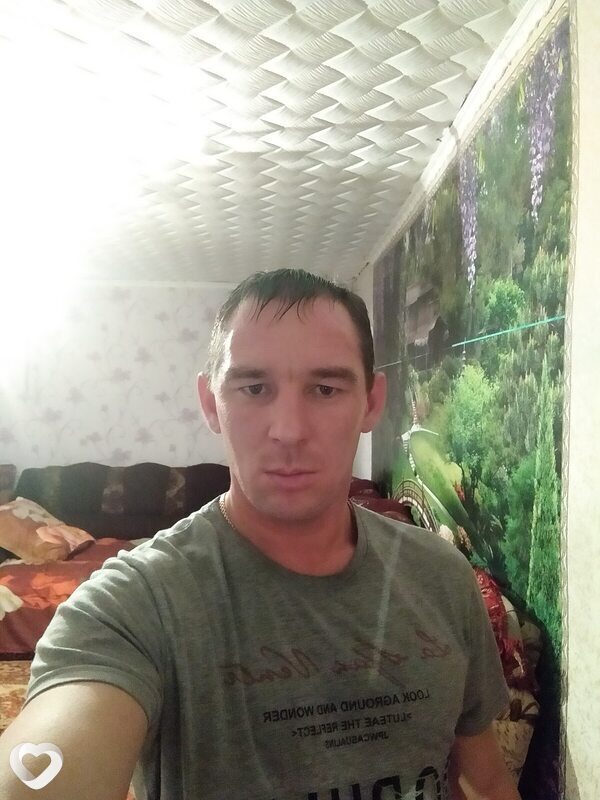 Иван, 37, Валуйках — анкета №2057426