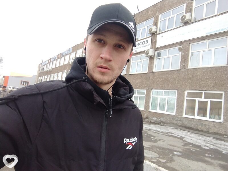 Aieks, 27, Барнауле — анкета №2057803