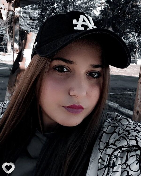 Anetka, 20, Мариуполе — анкета №2057499