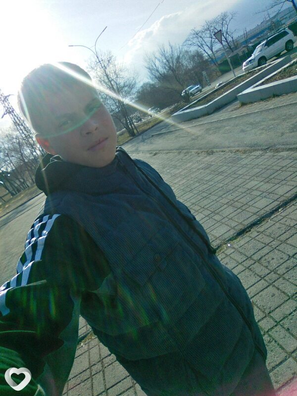 Анатолий, 21, Владивостоке — анкета №2057730