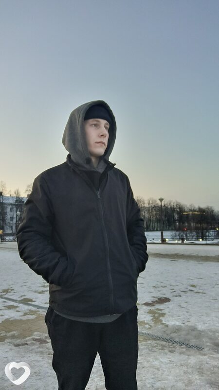 Артем, 24, Ярославле — анкета №2058035
