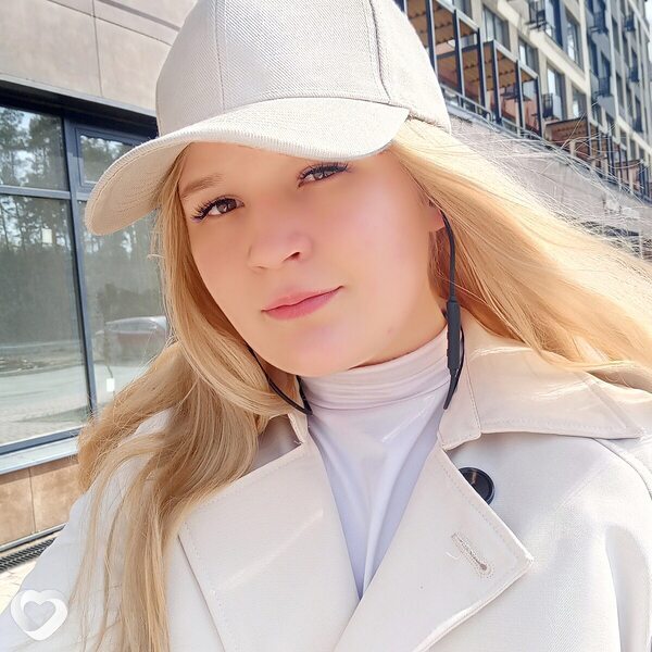 Екатерина, 22, Екатеринбурге — анкета №2058523