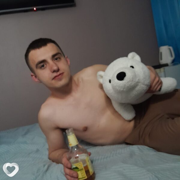 Иван, 22, Владивостоке — анкета №2058099