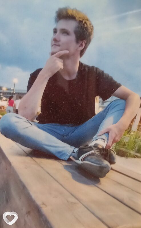 Андрей, 22, Самаре — анкета №2058296