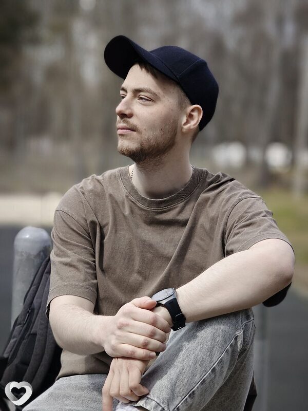 Артём, 27, Туле — анкета №2058576