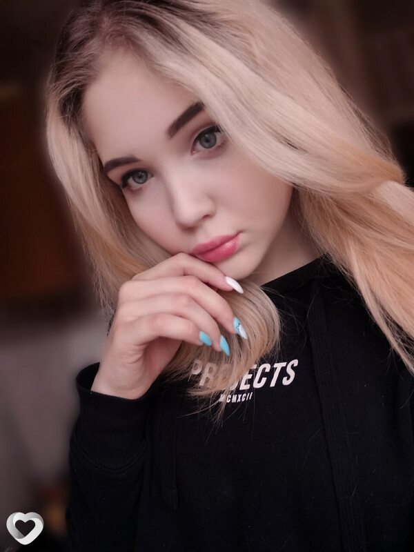 Оксана, 25, Москве — анкета №2059411