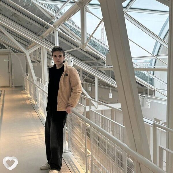 Дмитрий, 21, Москве — анкета №2059655