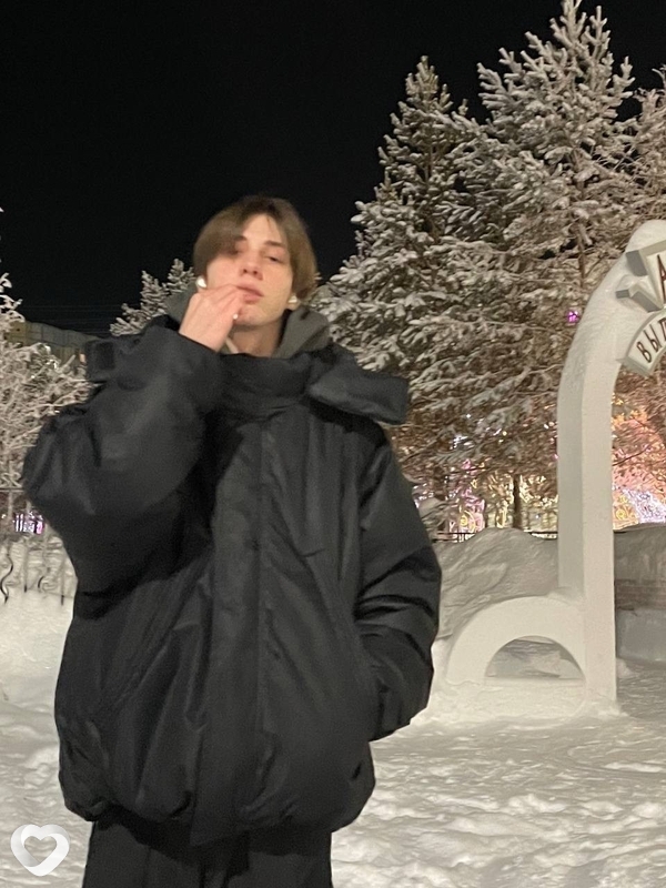 Дима, 19, Краснодаре — анкета №2060379