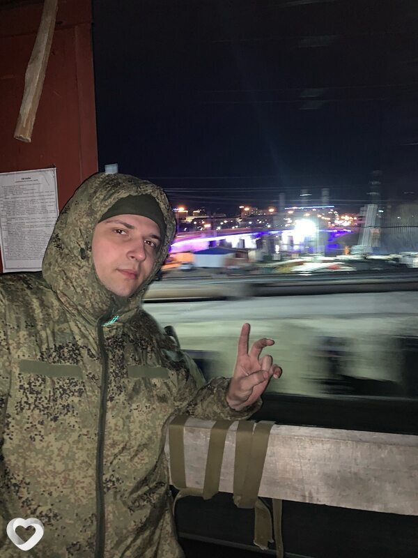 Саня, 21, Новосибирске — анкета №2060230