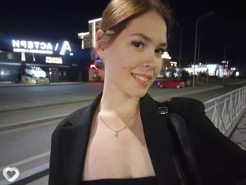 Юлия, 19, Тюмени — анкета №2060162