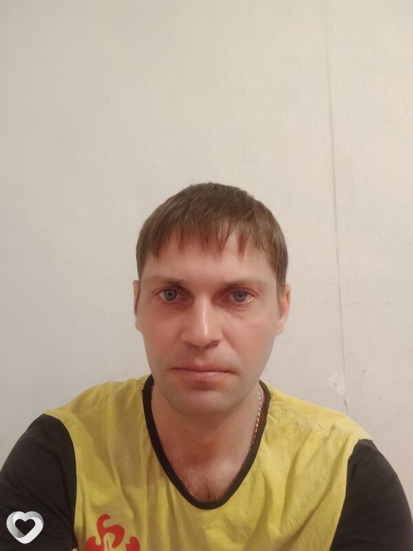 Павел, 37, Ейске — анкета №2060345