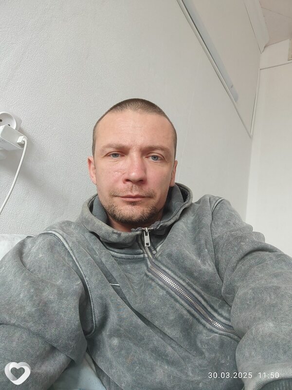 Серёга, 43, Луганске — анкета №2061063