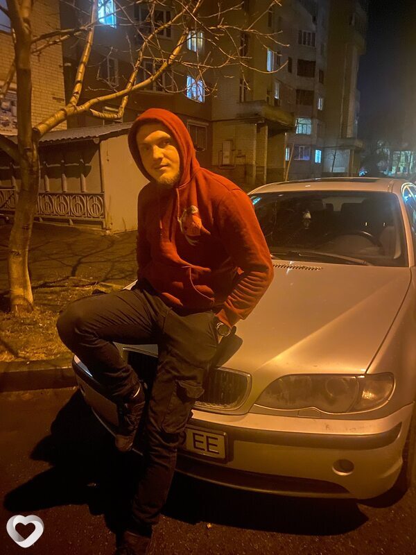 Сергей, 21, Чернигове — анкета №2061366