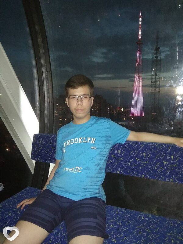 Денис, 23, Самаре — анкета №2061735