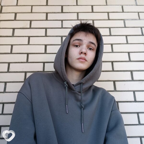 Валера, 21, Новосибирске — анкета №2062336