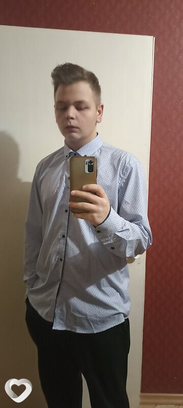 Егор, 20, Новоуральске — анкета №2062471