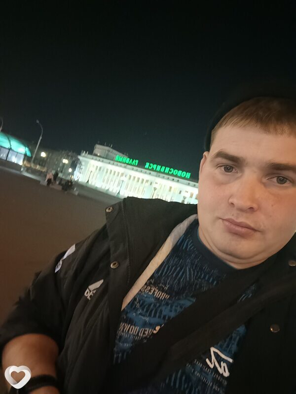 Николай, 25, Барнауле — анкета №2062596