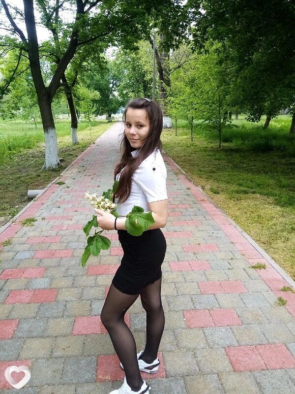 Юлия, 20, Анапе — анкета №2063215
