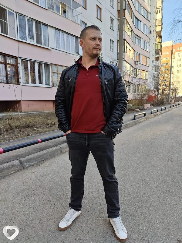Олег, 35, Казани — анкета №2063351