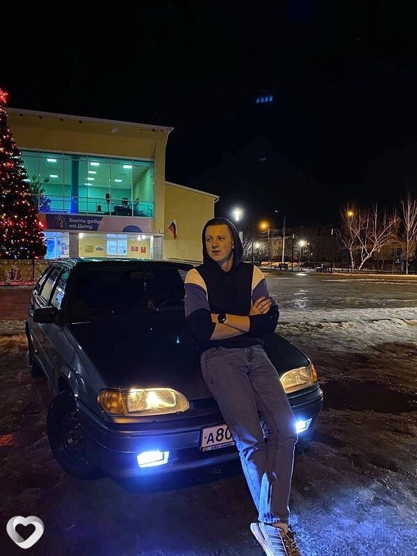 Александр, 20, Москве — анкета №2063643