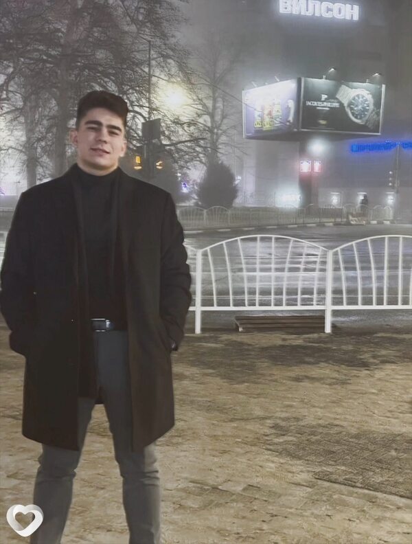 Влад, 26, Барнауле — анкета №2064029