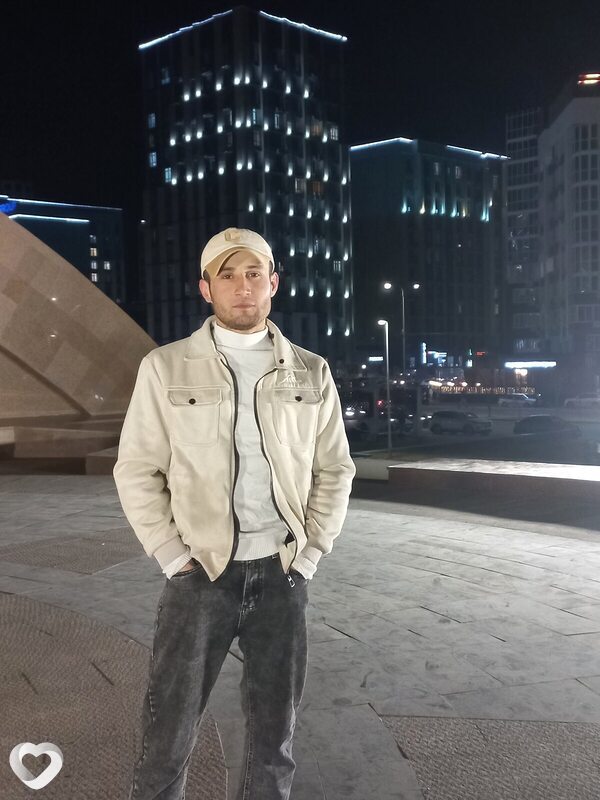 Farrux, 21, Атырау(гурьев) — анкета №2064123