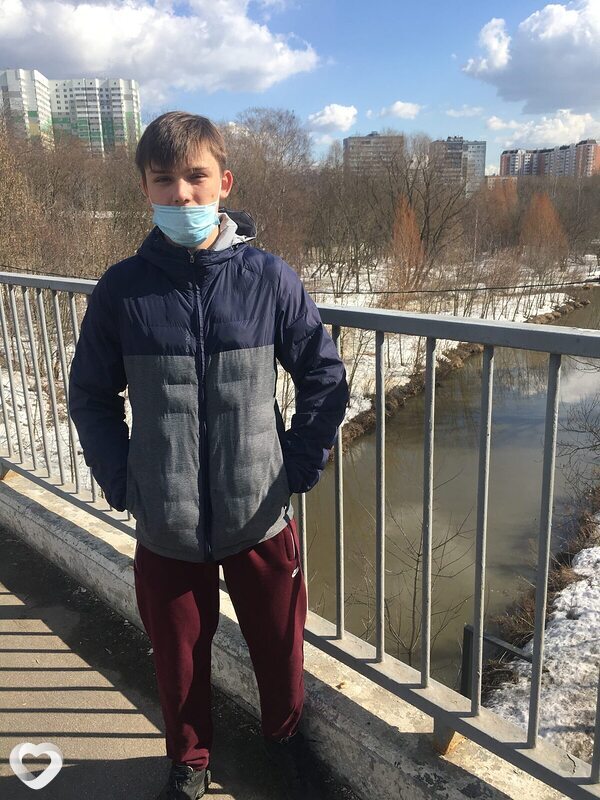 Илья, 22, Москве — анкета №2064303
