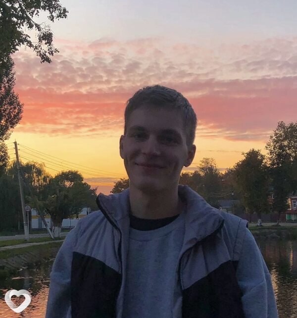 Ivan, 22, Москве — анкета №2064179