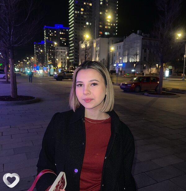 Аделя, 22, Москве — анкета №2064397